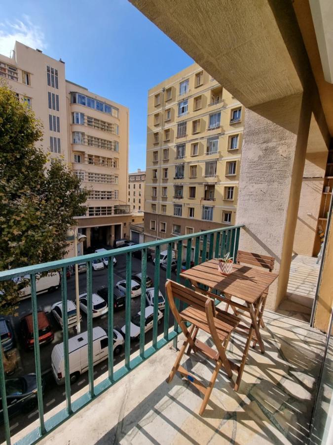 Apartament La Caisserie Vieux-Port / Une Chambre Et Balcon Marsylia Zewnętrze zdjęcie